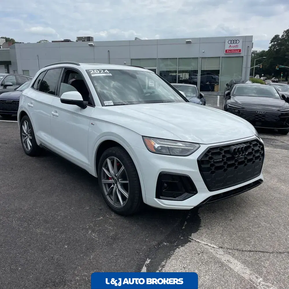 2024 Audi Q5 S-Line Prem+ 55 PHEV