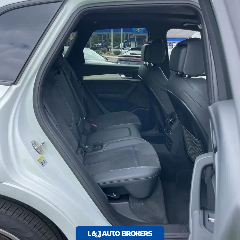 2024 Audi Q5 S-Line Prem+ 55 PHEV
