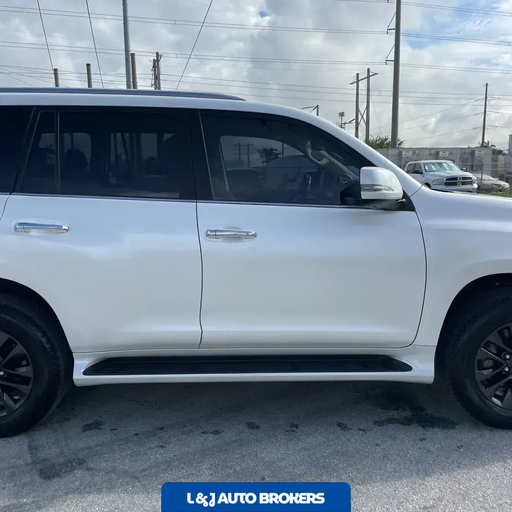 2023 Lexus GX 460 Base