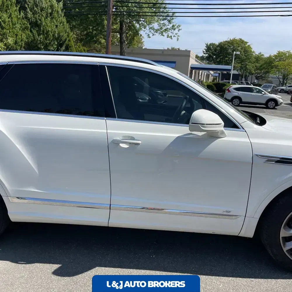 2021 Bentley Bentayga V8
