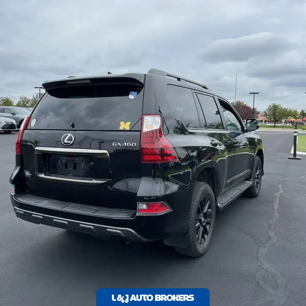 2022 Lexus GX 460 Base