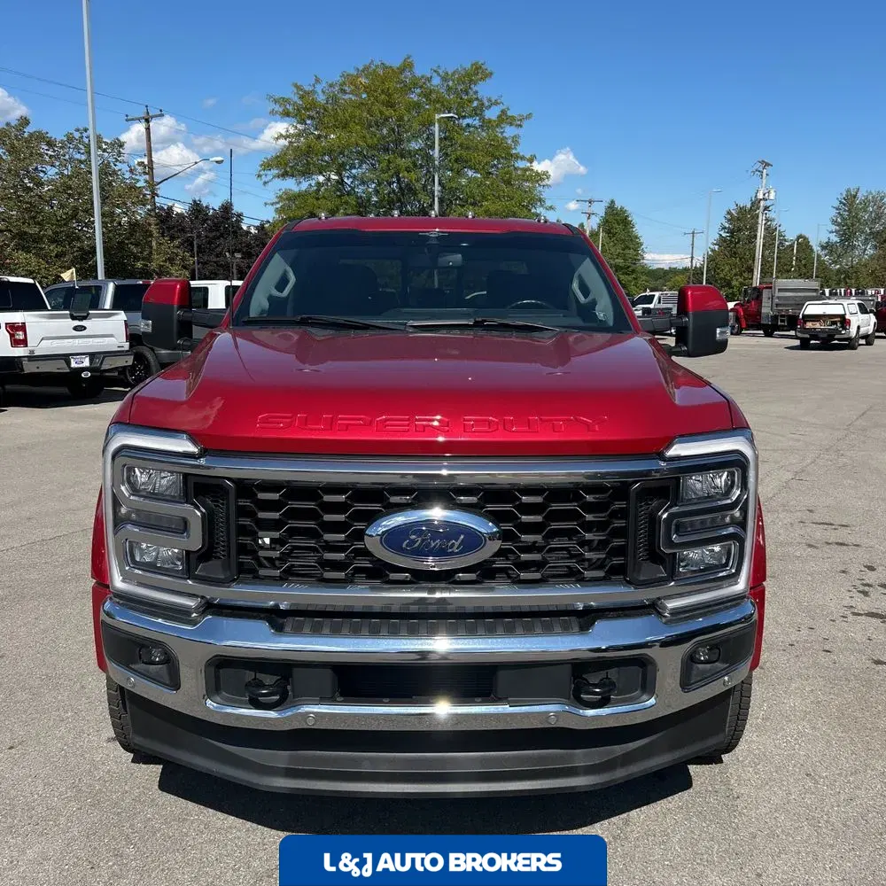 2023 Ford F-450 Super Duty Lariat