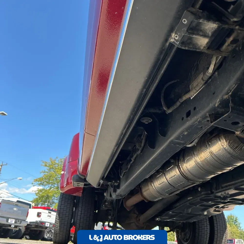 2023 Ford F-450 Super Duty Lariat