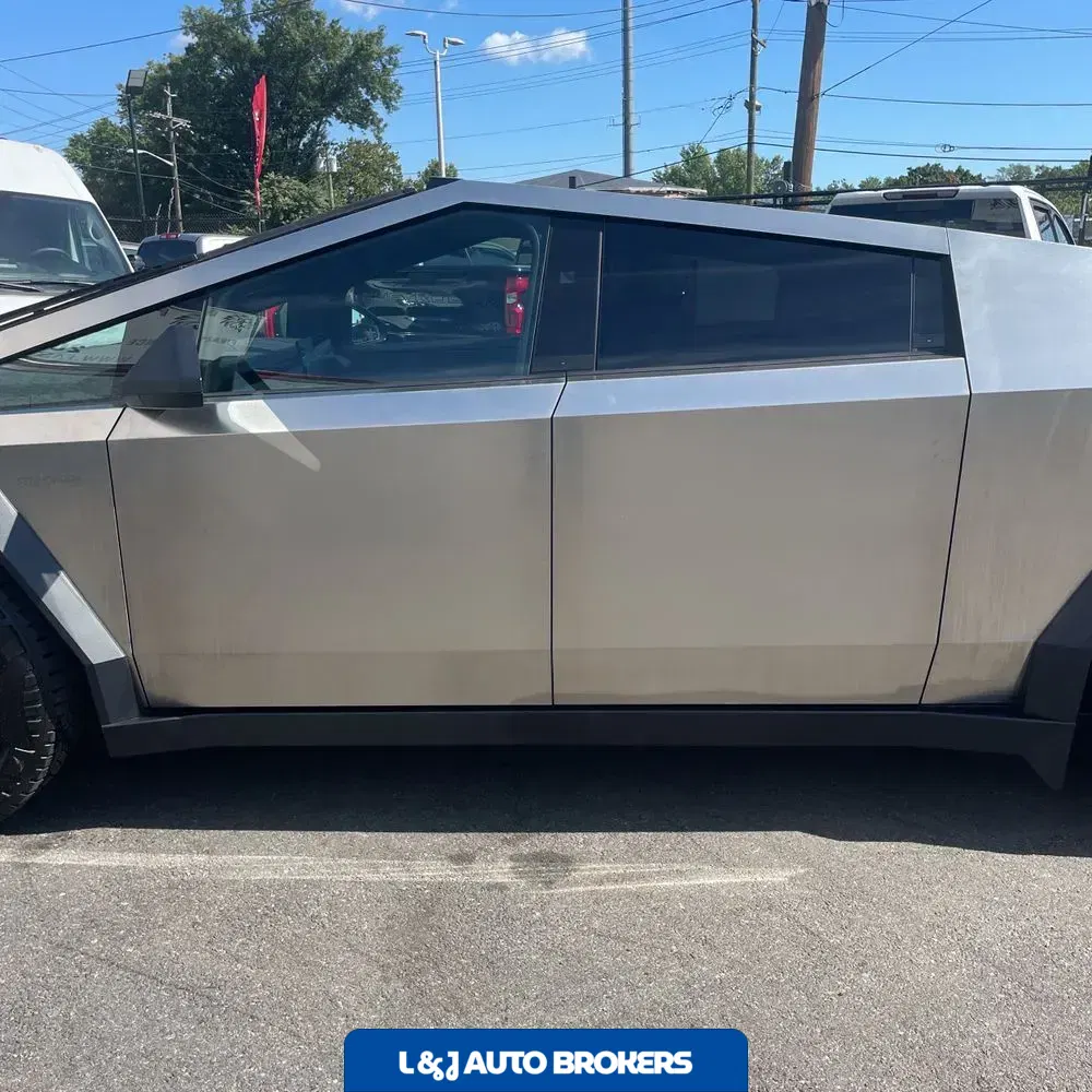 2024 Tesla Cybertruck CyberBeast