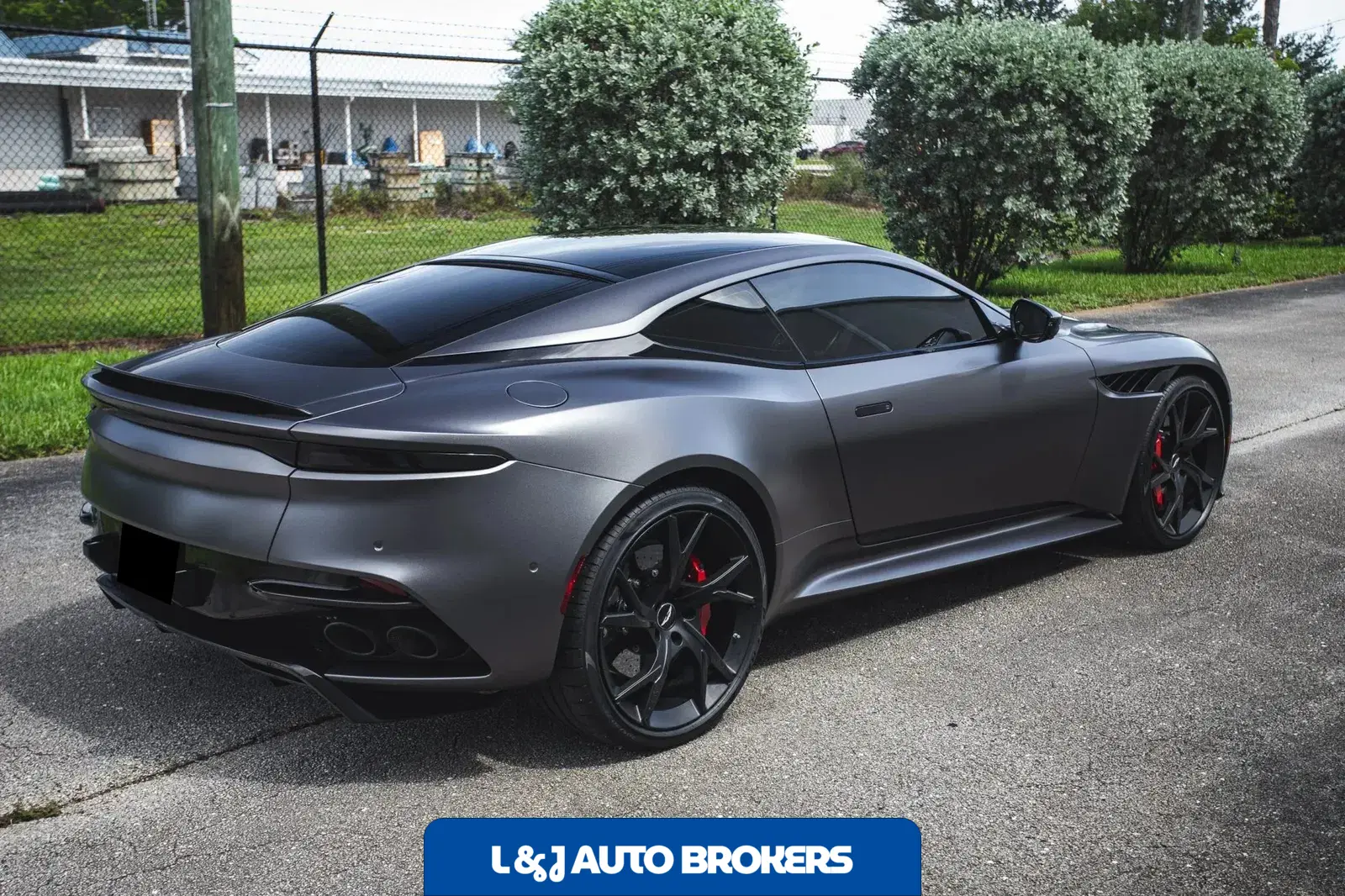 2019 Aston Martin DBS Superleggera Coupe