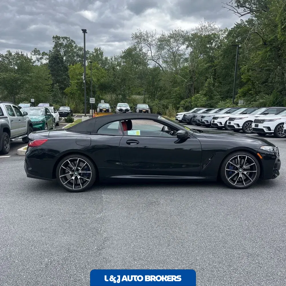 2022 BMW 8-Series M850xi