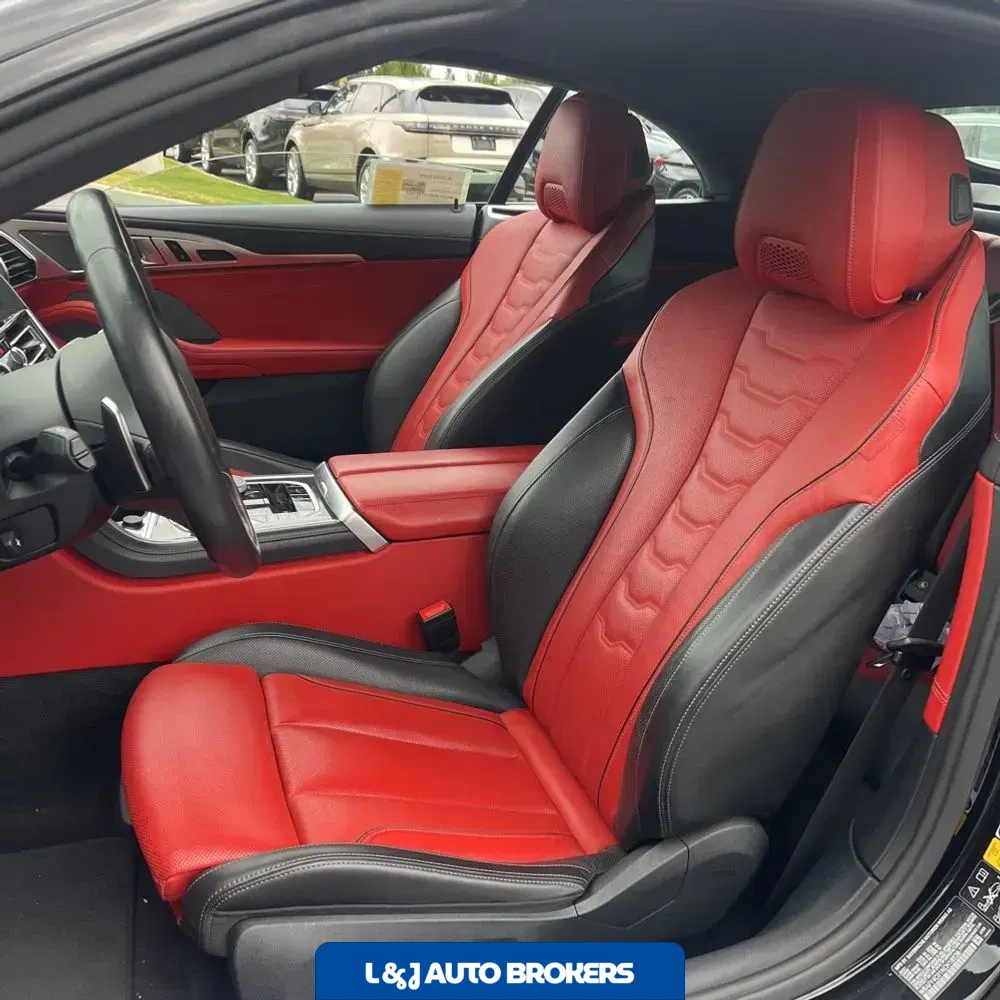 2022 BMW 8-Series M850xi