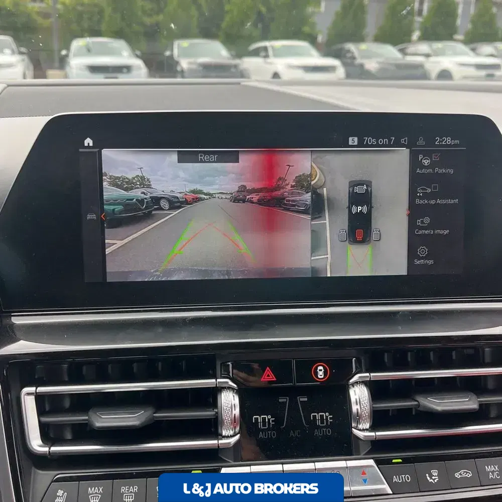 2022 BMW 8-Series M850xi