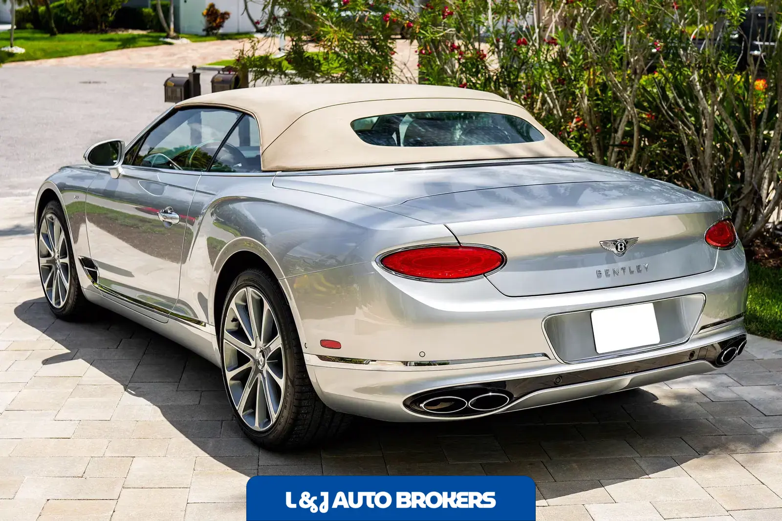 2022 Bentley Continental GTC V8