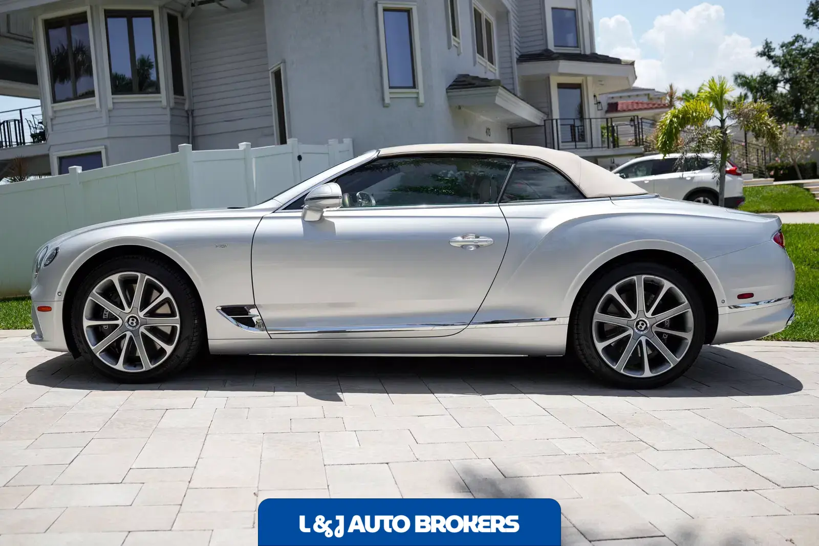 2022 Bentley Continental GTC V8