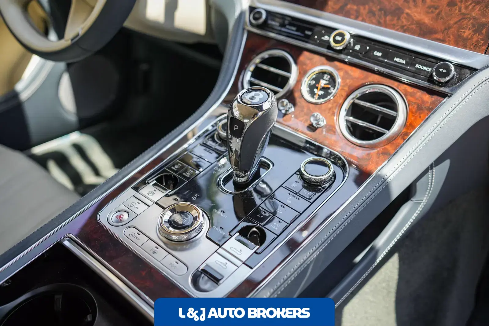 2022 Bentley Continental GTC V8