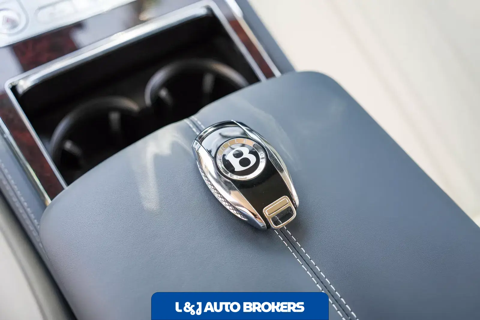 2022 Bentley Continental GTC V8