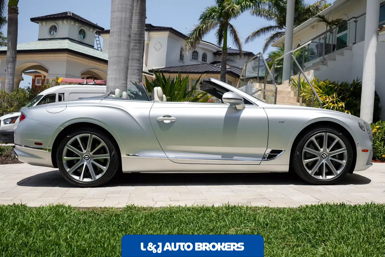 2022 Bentley Continental GTC V8