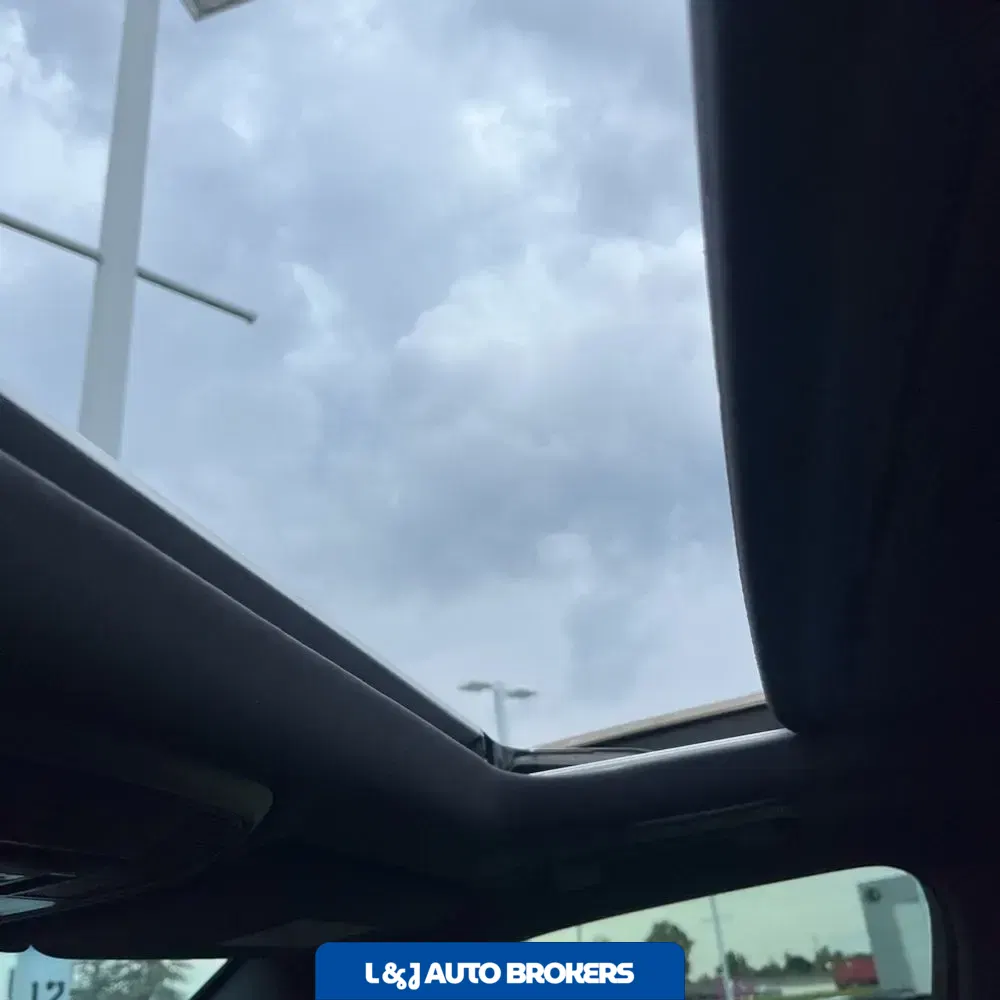 2025 Lexus LX 700h Overtrail