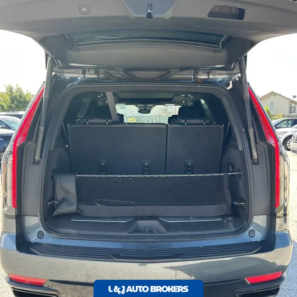 2021 Cadillac Escalade Sport
