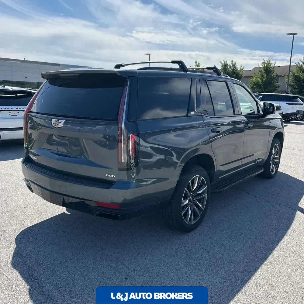 2021 Cadillac Escalade Sport