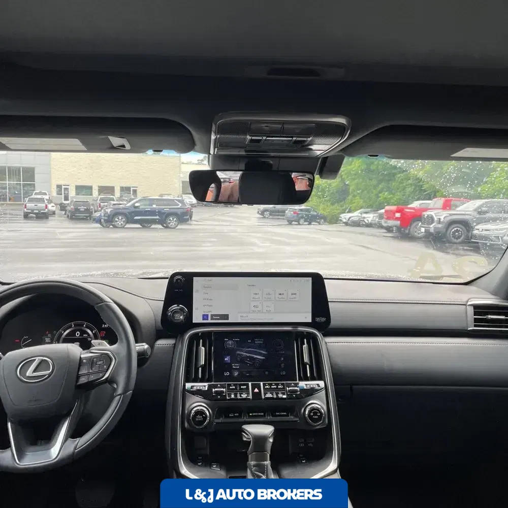 2024 Lexus LX 600 Luxury