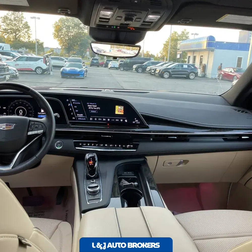 2024 Cadillac Escalade ESV Premium Luxury
