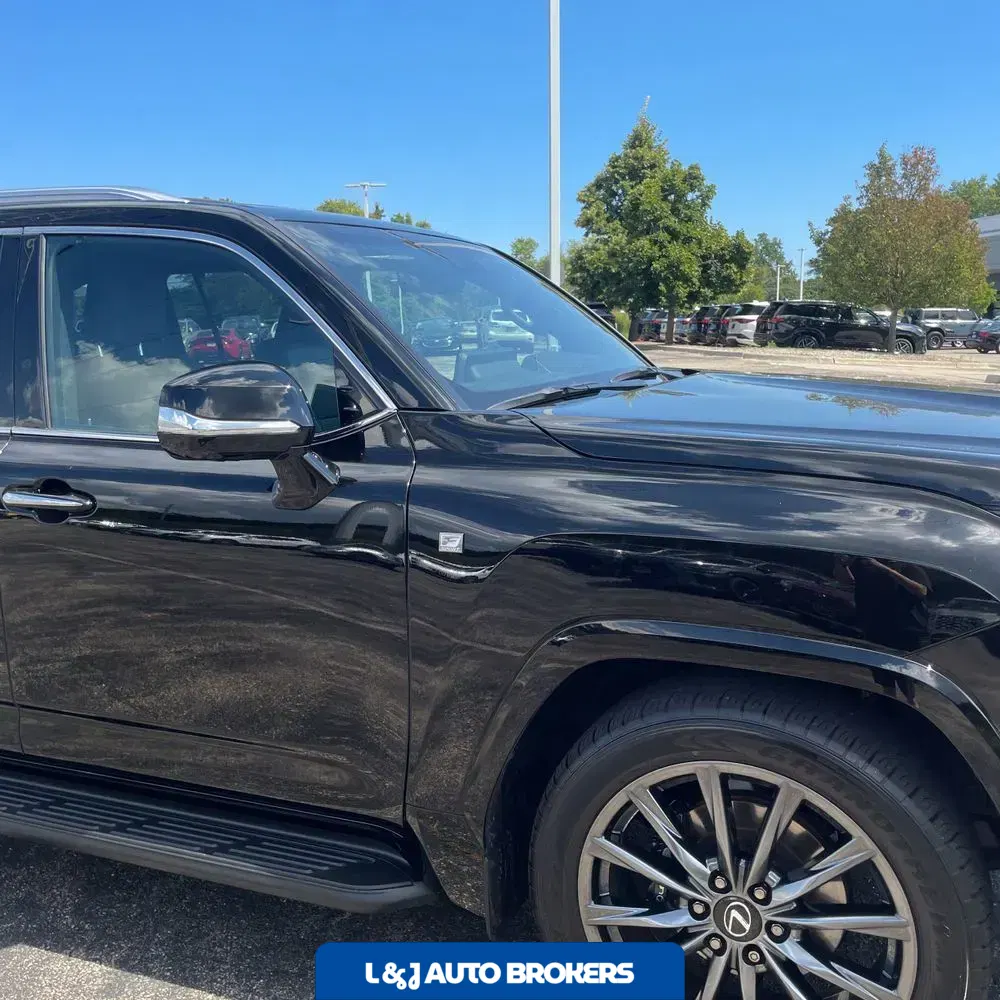 2024 Lexus LX 600 F SPORT Handling