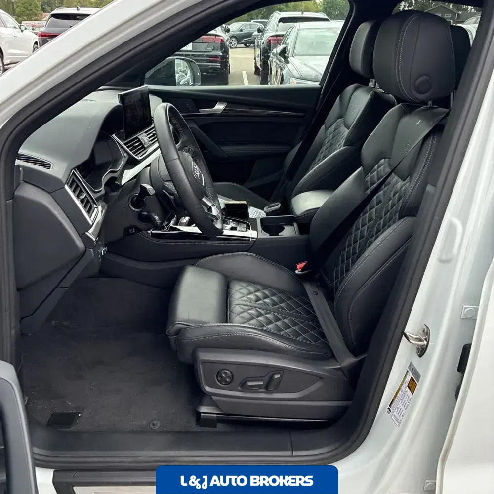 2024 Audi SQ5 Premium Plus