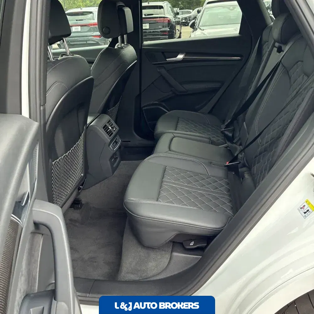 2024 Audi SQ5 Premium Plus