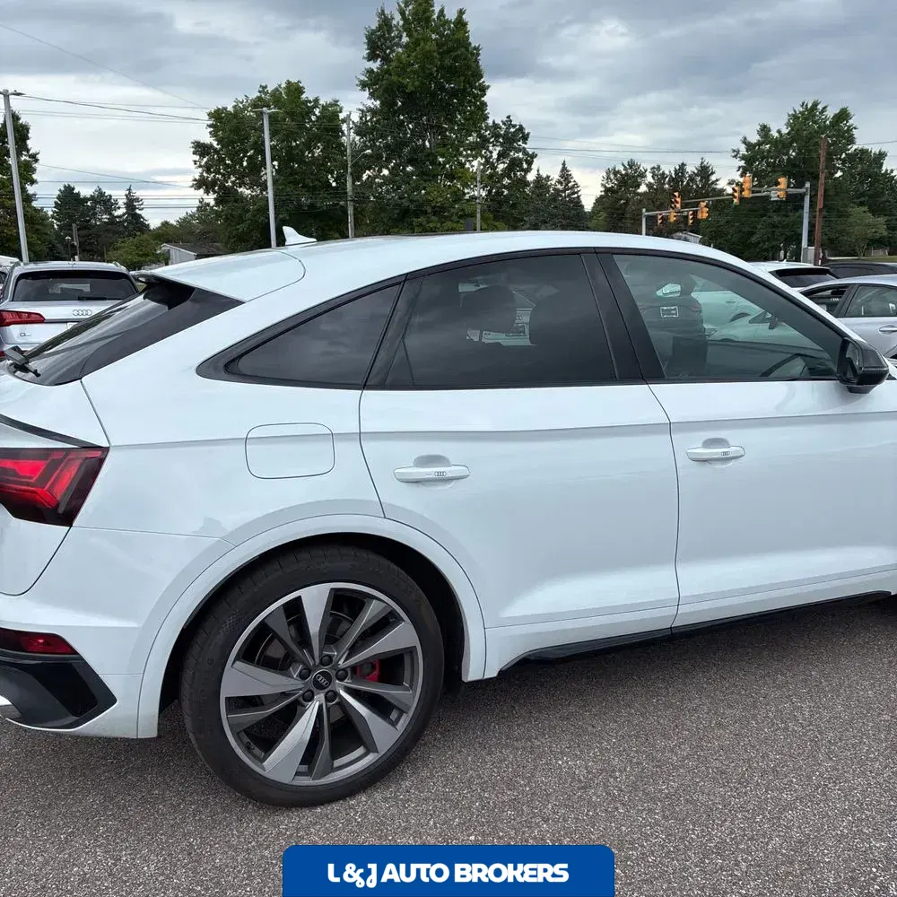 2024 Audi SQ5 Premium Plus