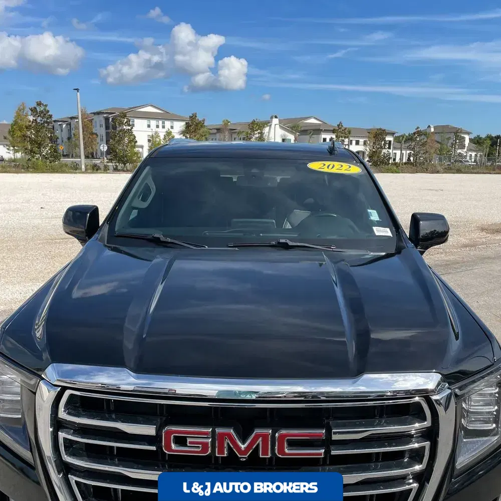 2022 GMC Yukon SLT