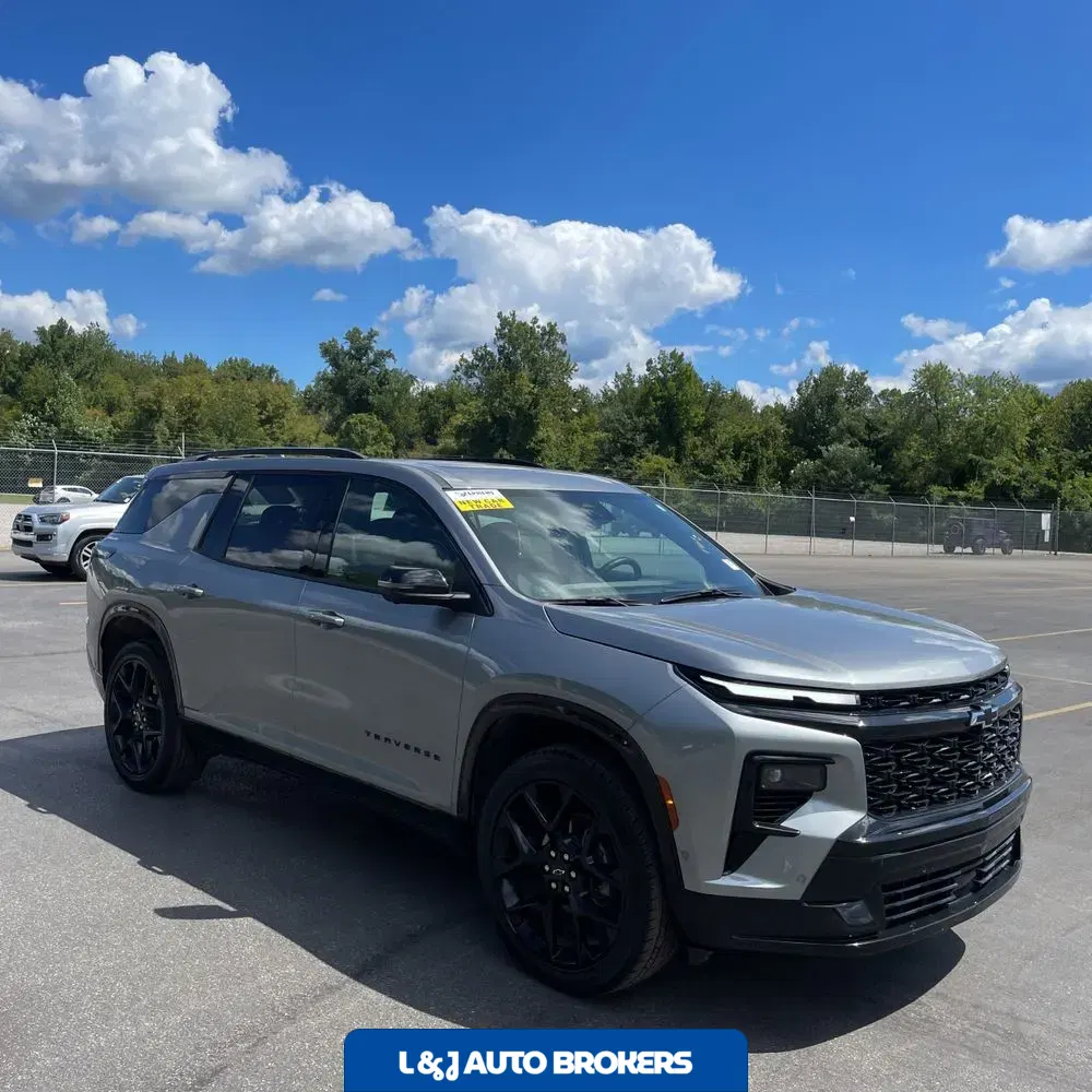2024 Chevrolet Traverse RS
