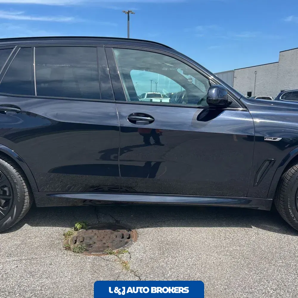 2023 BMW X5 xDrive45e