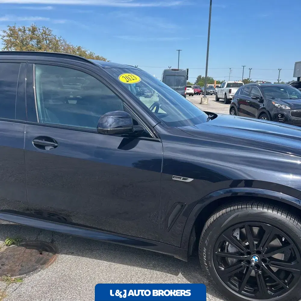 2023 BMW X5 xDrive45e