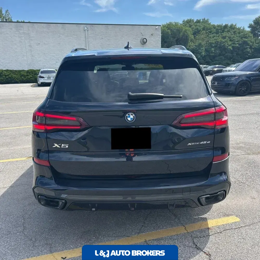 2023 BMW X5 xDrive45e