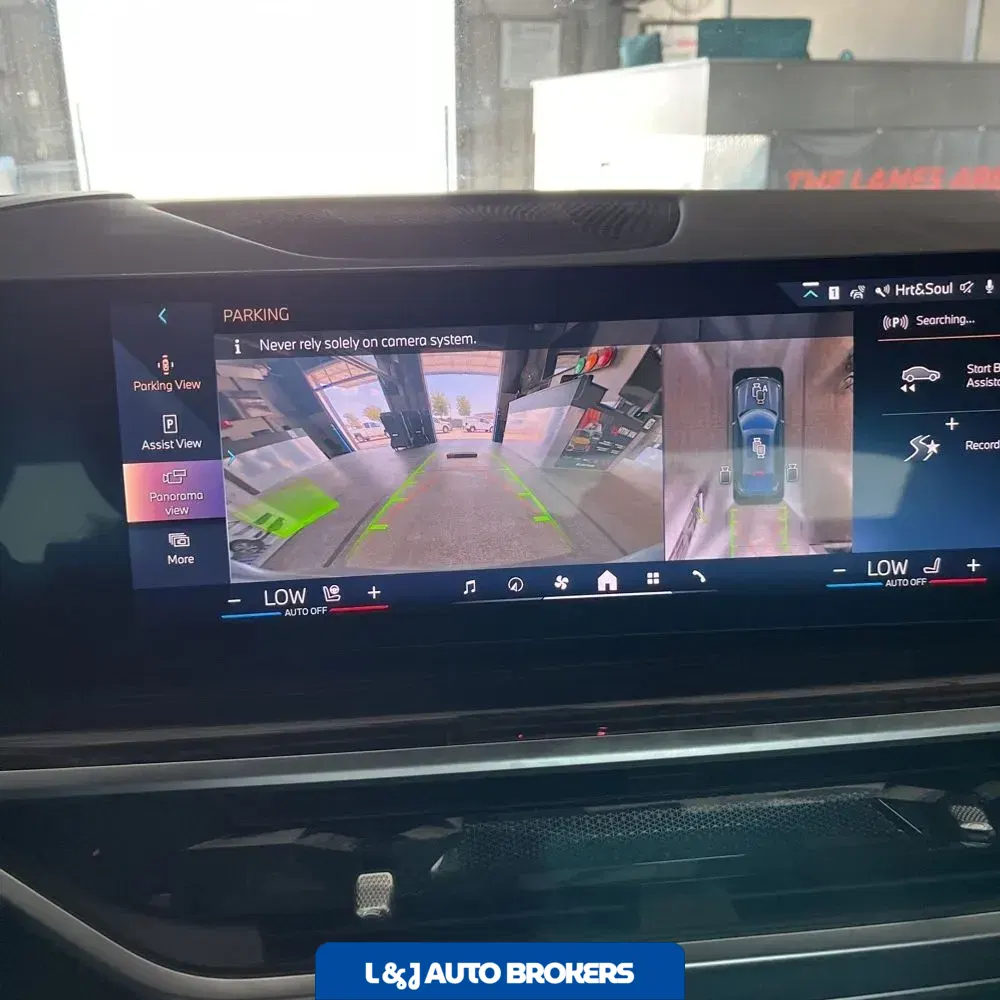 2025 BMW X6 XDrive40i