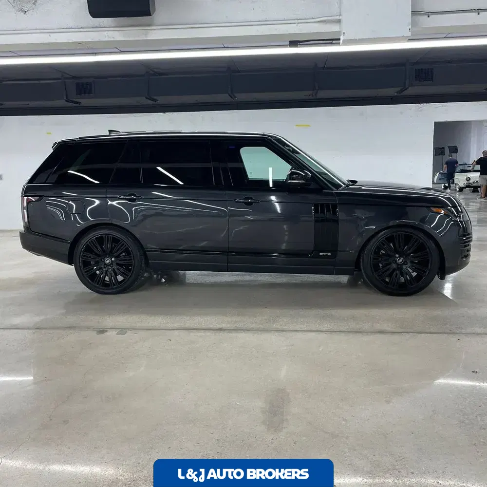 2021 Land Rover Range Rover Westminster P525