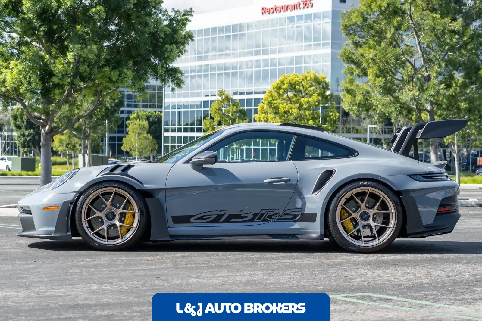 2024 Porsche 911 GT3 RS Weissach