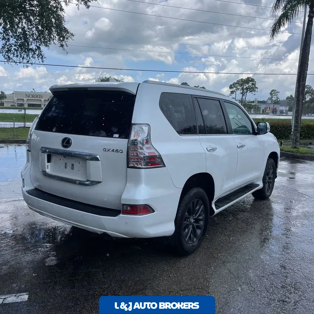 2023 Lexus GX 460 Base