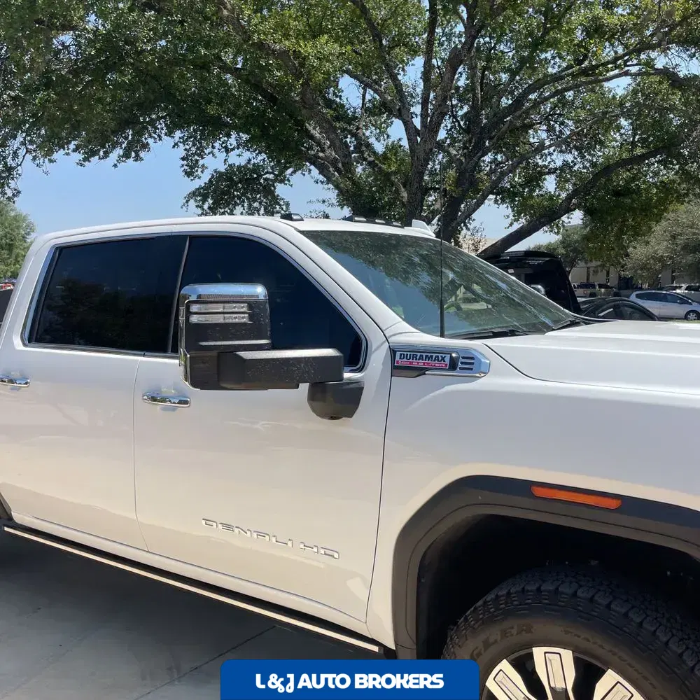 2024 GMC Sierra 2500HD Denali
