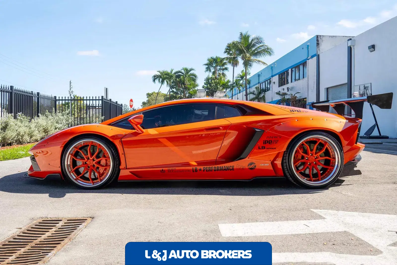 2012 Lamborghini Aventador LP700-4