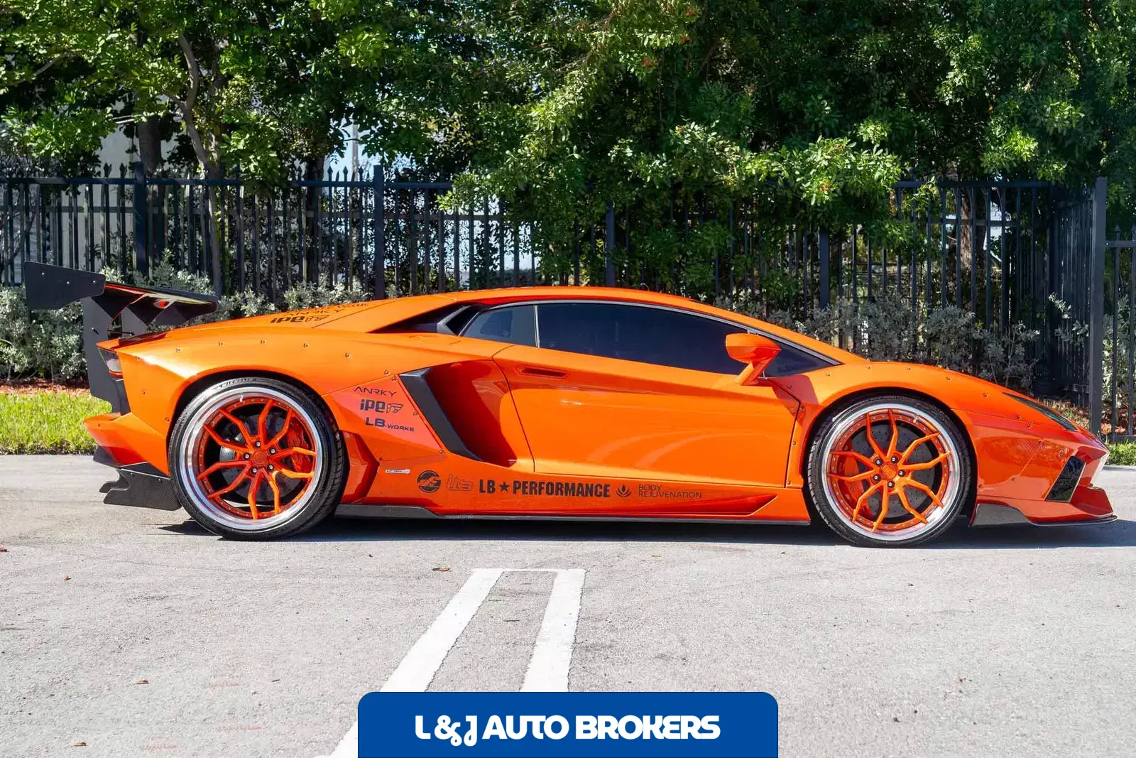 2012 Lamborghini Aventador LP700-4