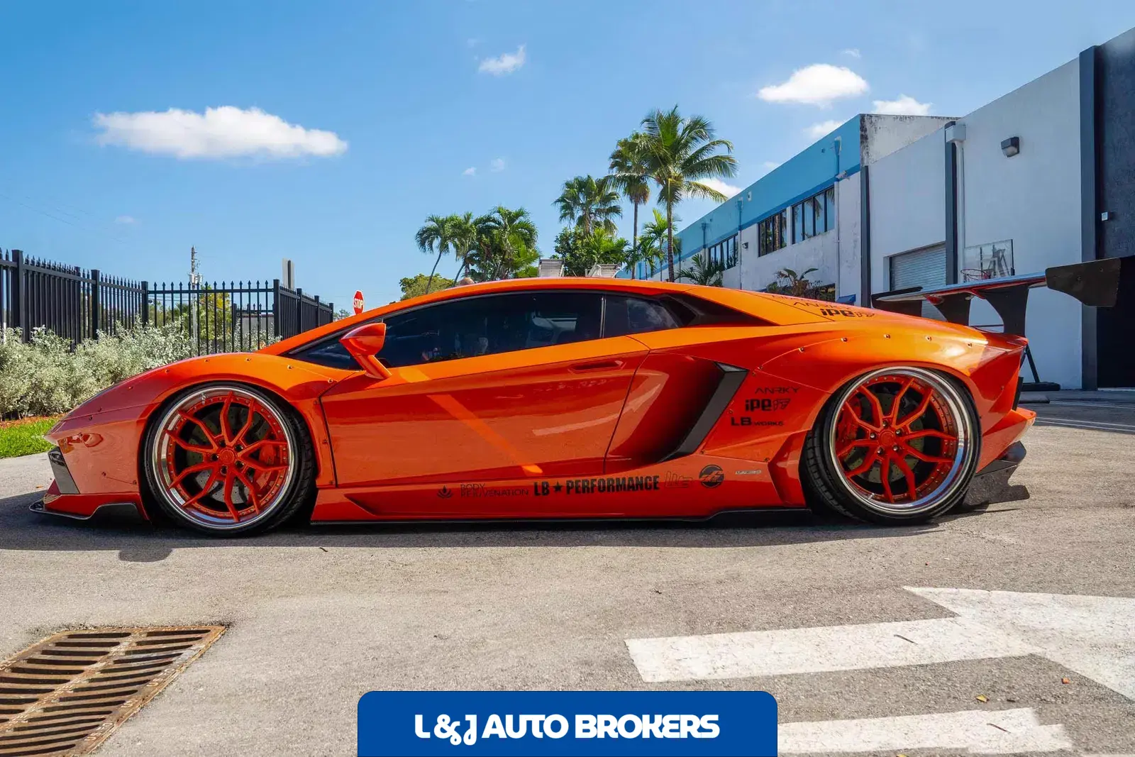 2012 Lamborghini Aventador LP700-4