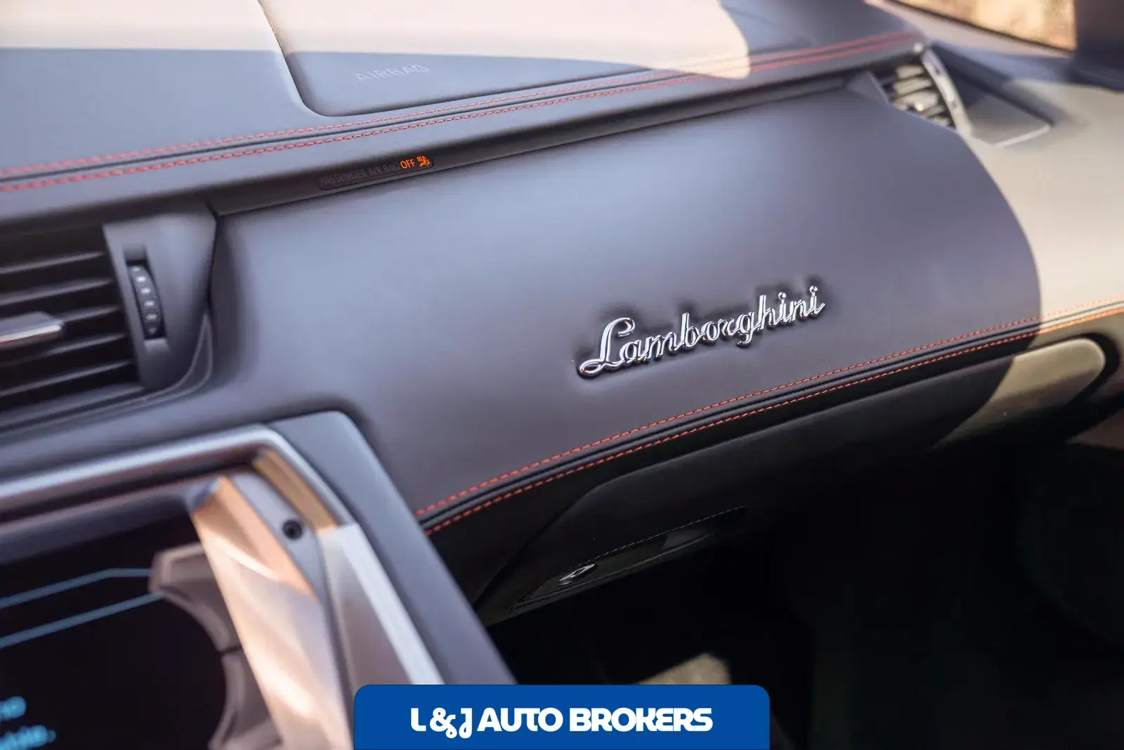 2012 Lamborghini Aventador LP700-4