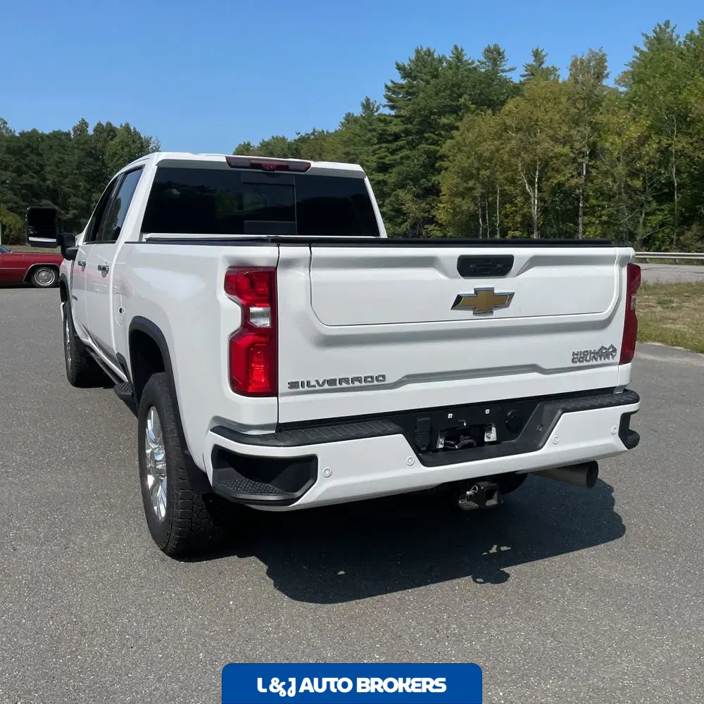 2022 Chevrolet Silverado 2500 High Country