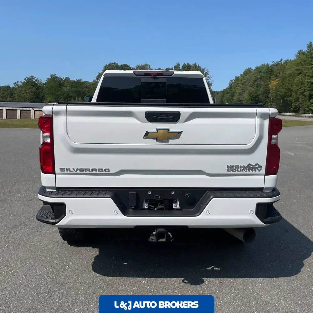 2022 Chevrolet Silverado 2500 High Country