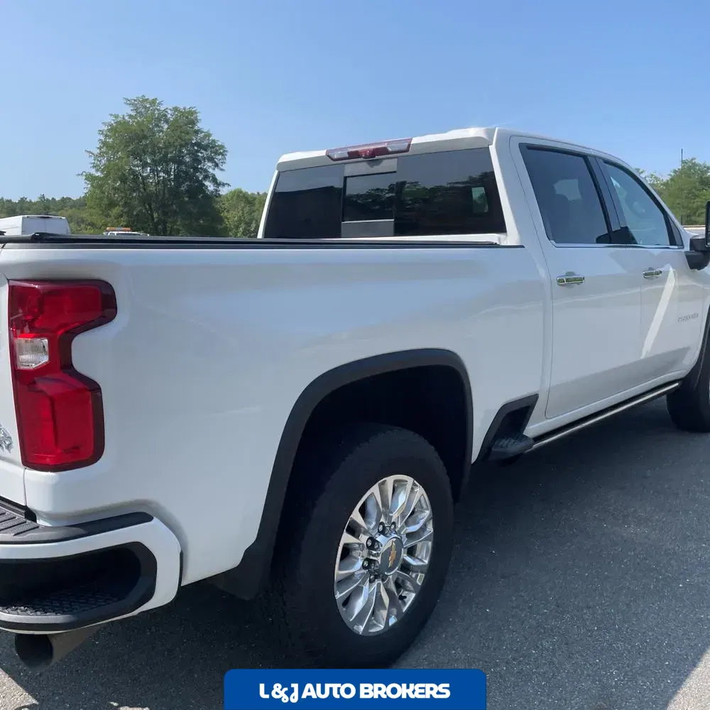 2022 Chevrolet Silverado 2500 High Country