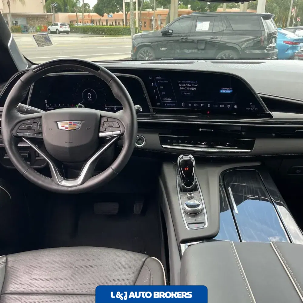 2024 Cadillac Escalade Sport