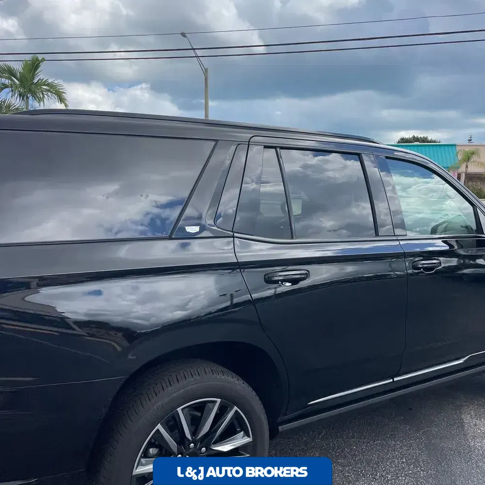 2024 Cadillac Escalade Sport