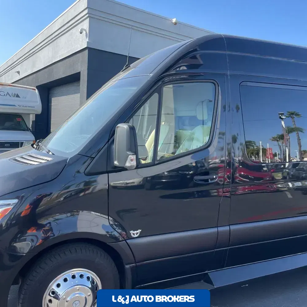 2023 Mercedes-Benz Sprinter 3500 High Roof XD