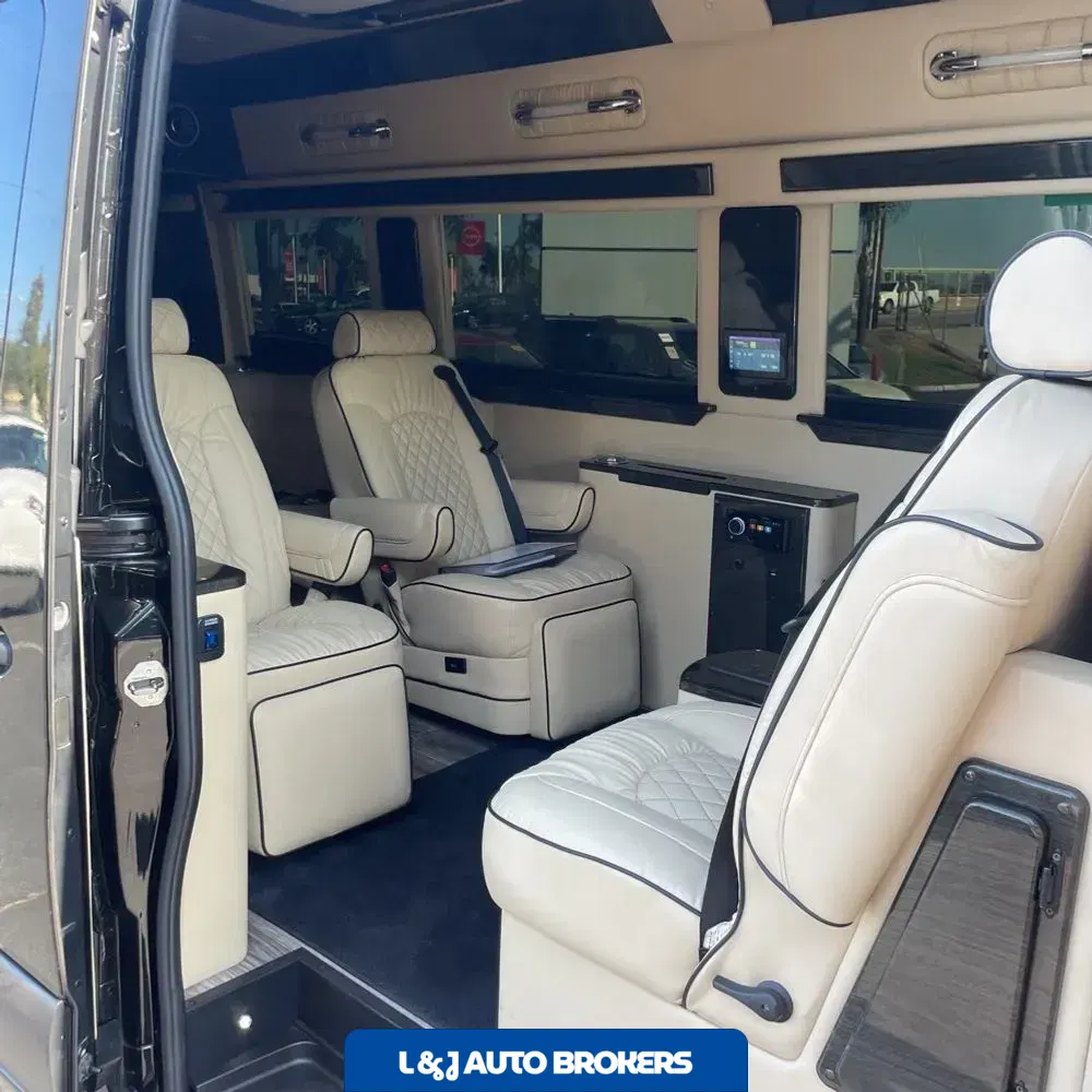 2023 Mercedes-Benz Sprinter 3500 High Roof XD