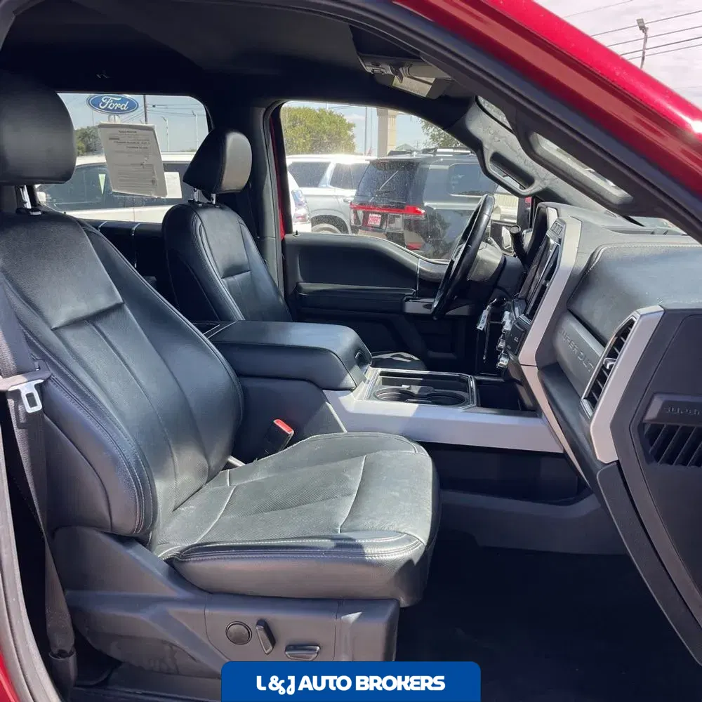 2022 Ford F-350 Super Duty Lariat