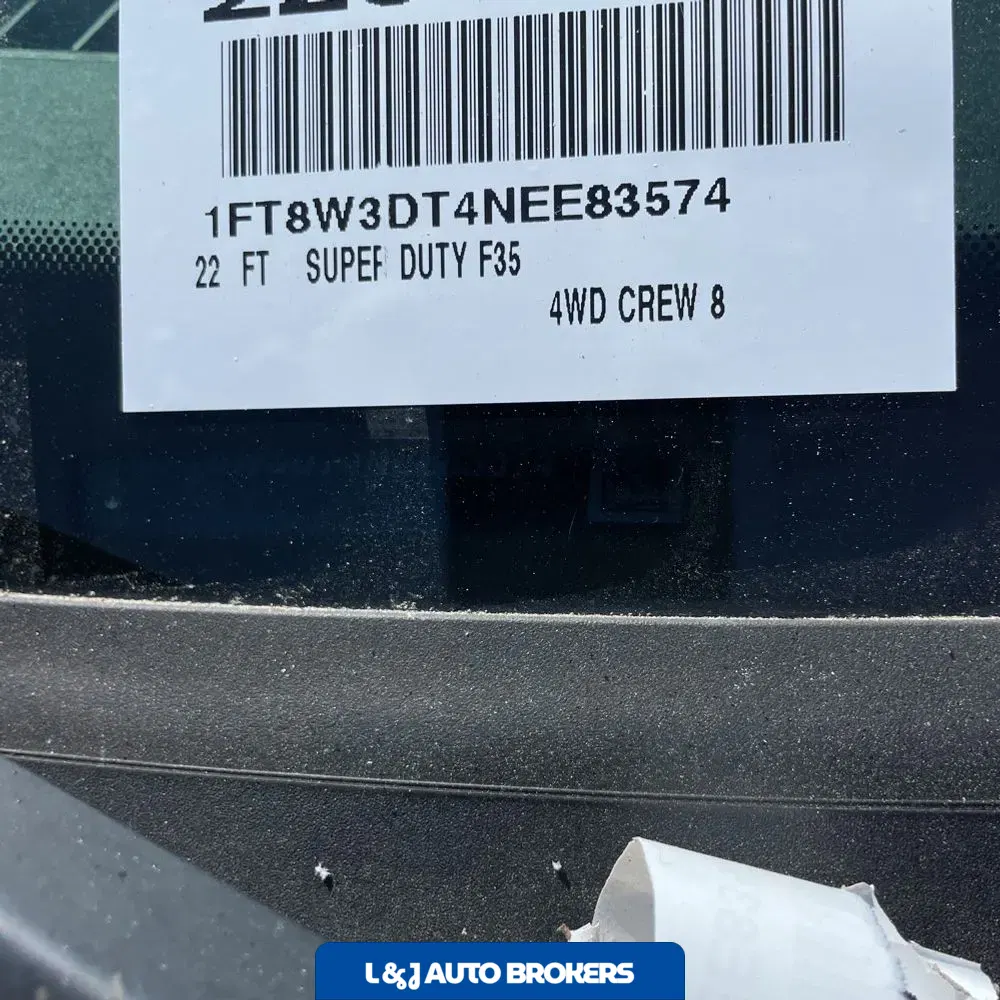 2022 Ford F-350 Super Duty Lariat