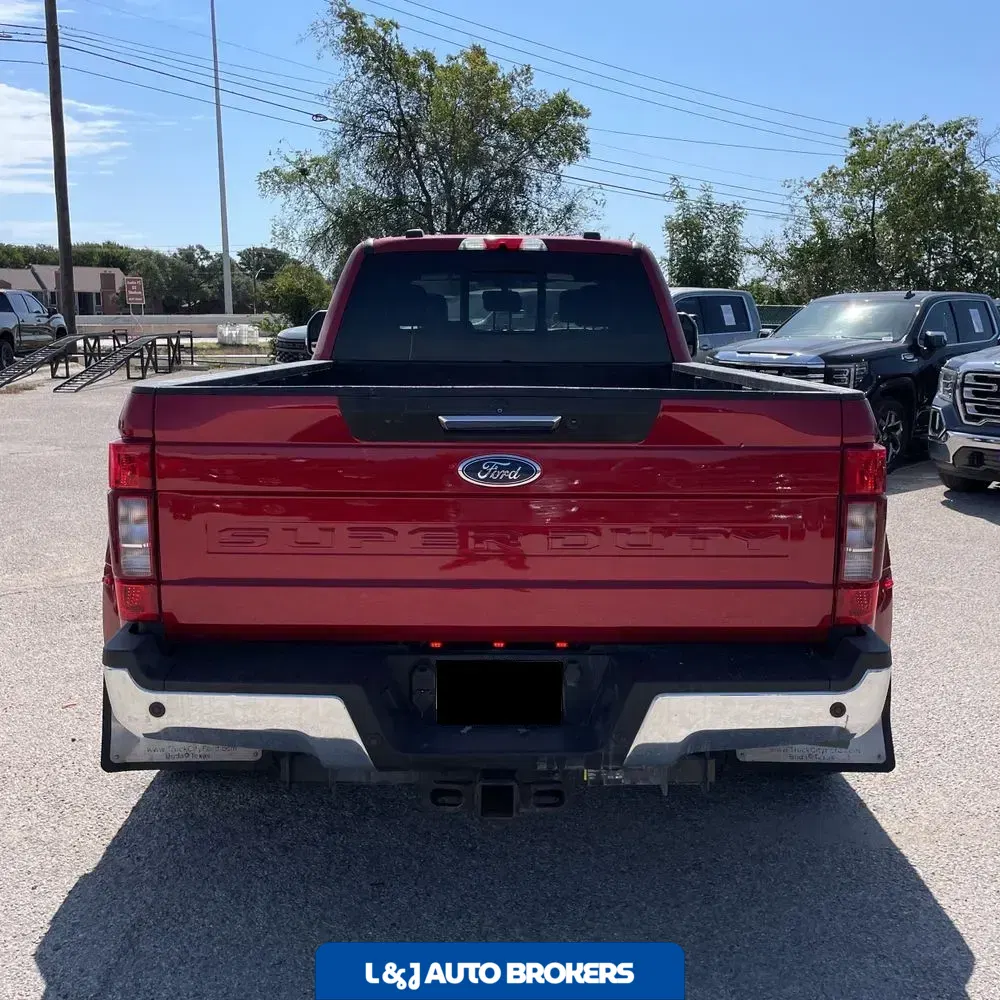 2022 Ford F-350 Super Duty Lariat
